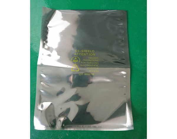 Composite plastic bag